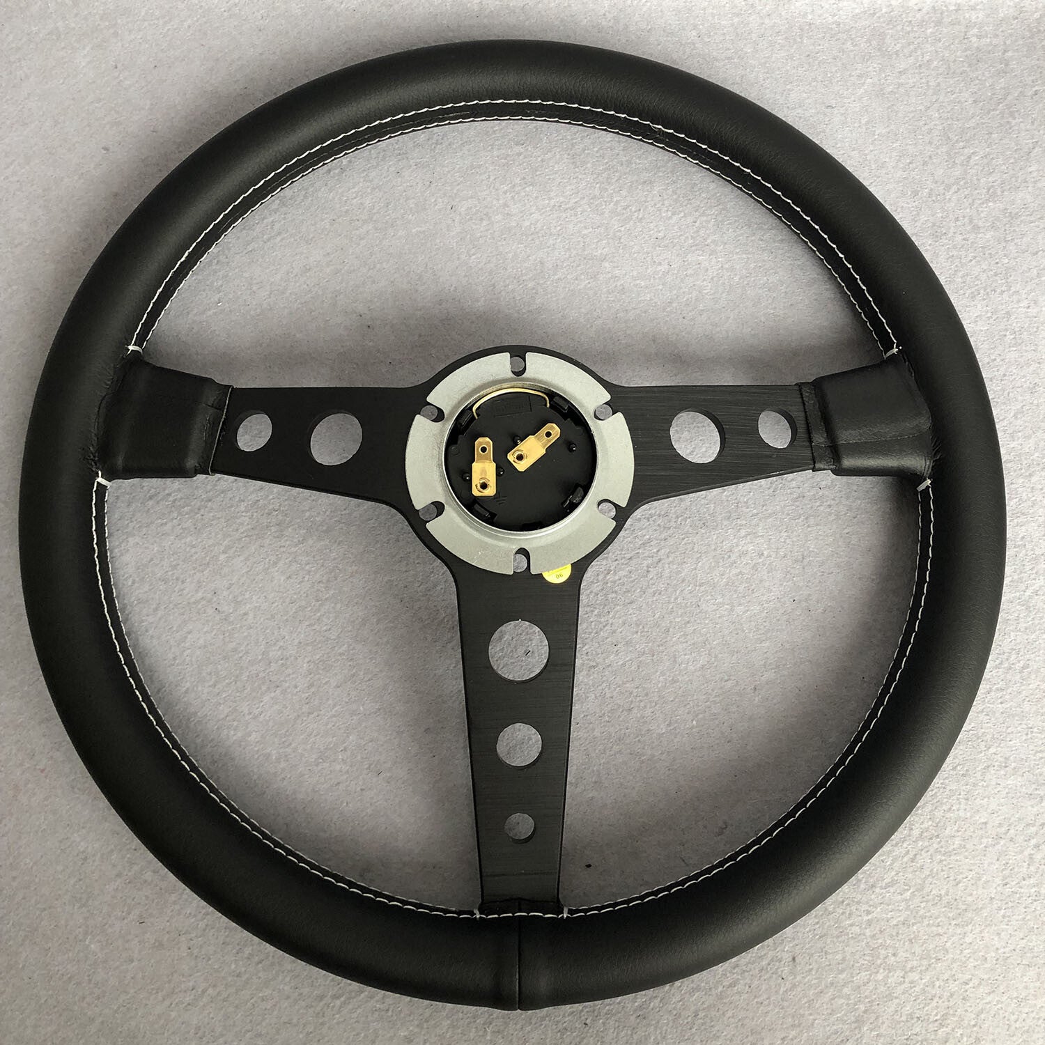 350Mm MOMO P1 Prototipo Black Spoke Leather Flat Sport Steering Wheel